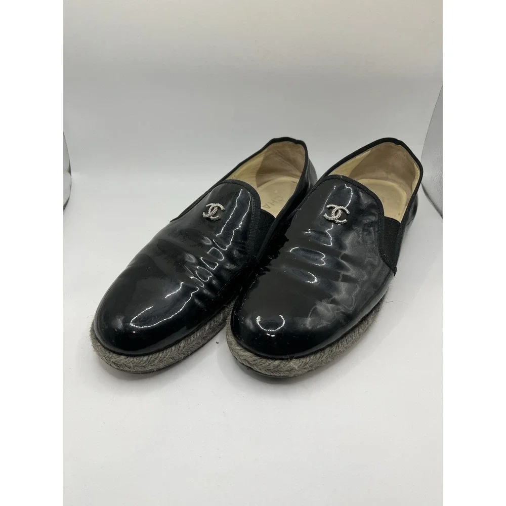 CHANEL Black Patent Leather CC Espadrille Loafers Flats EU 41 Italy